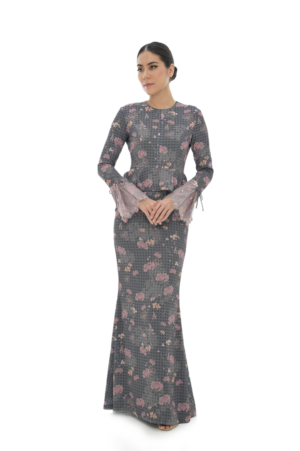 Jovian Dainty Flowers | Alamanda Modern Long Dress in Grey Pink