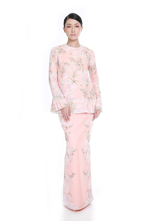 Chinoiserie | Cindy Pleated Modern Kurung Kedah Skirt in Salmon Pink (6896880484502)