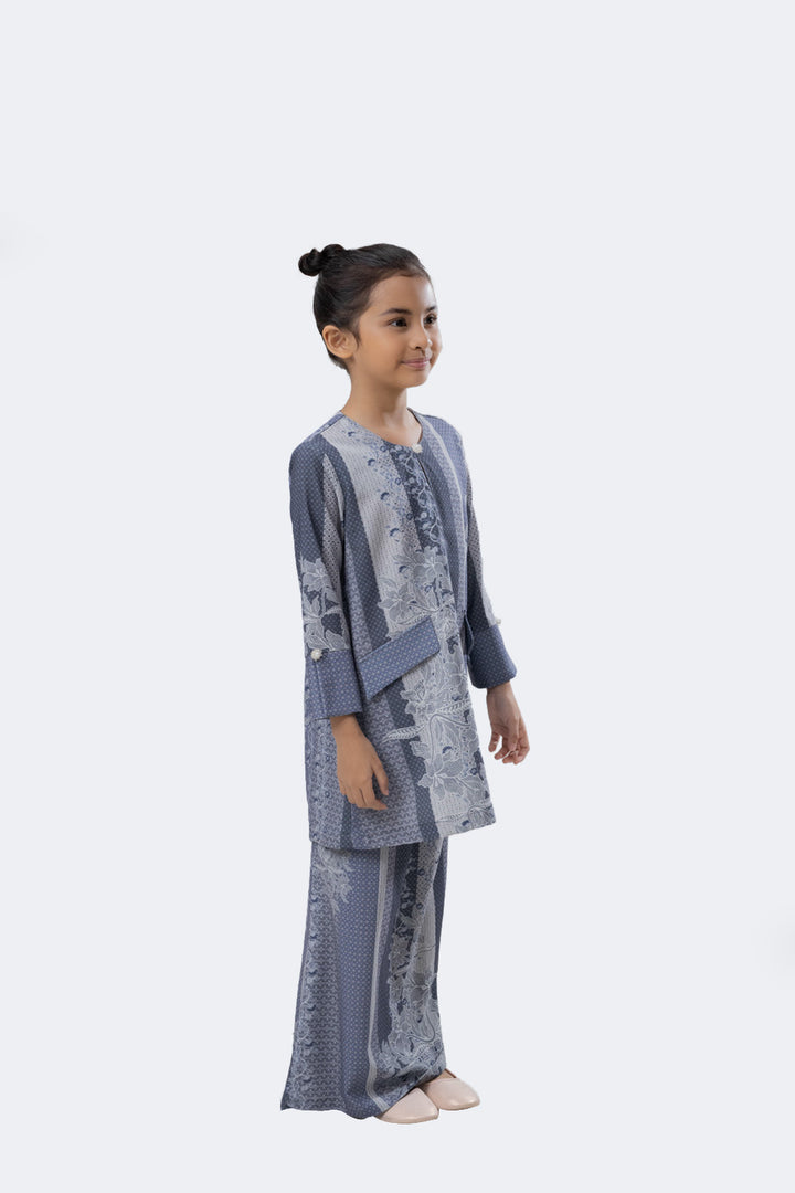 Nusantara | Kids Laila Modern Kurung In Silver Black (7861263106278)