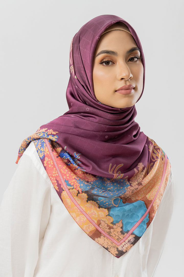 Jovian | Hijab Coral Karina Printed Square Shawl in Red Maroon (8041269592294)